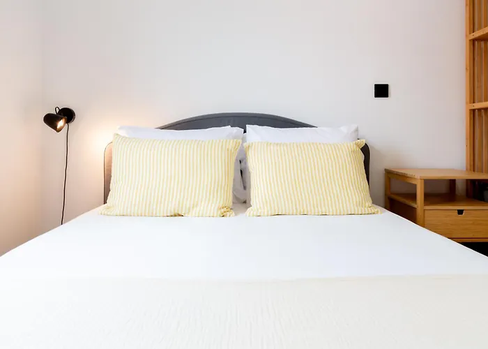 6estudios Campolide Apartman *