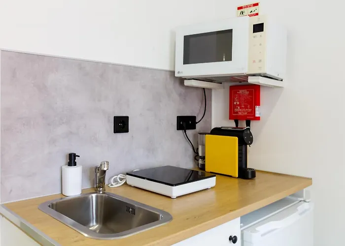 6estudios Campolide Apartman